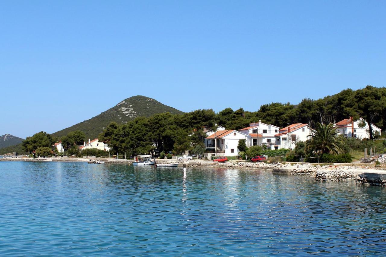 Apartments By The Sea Brgulje, Molat - 6241 Exterior foto